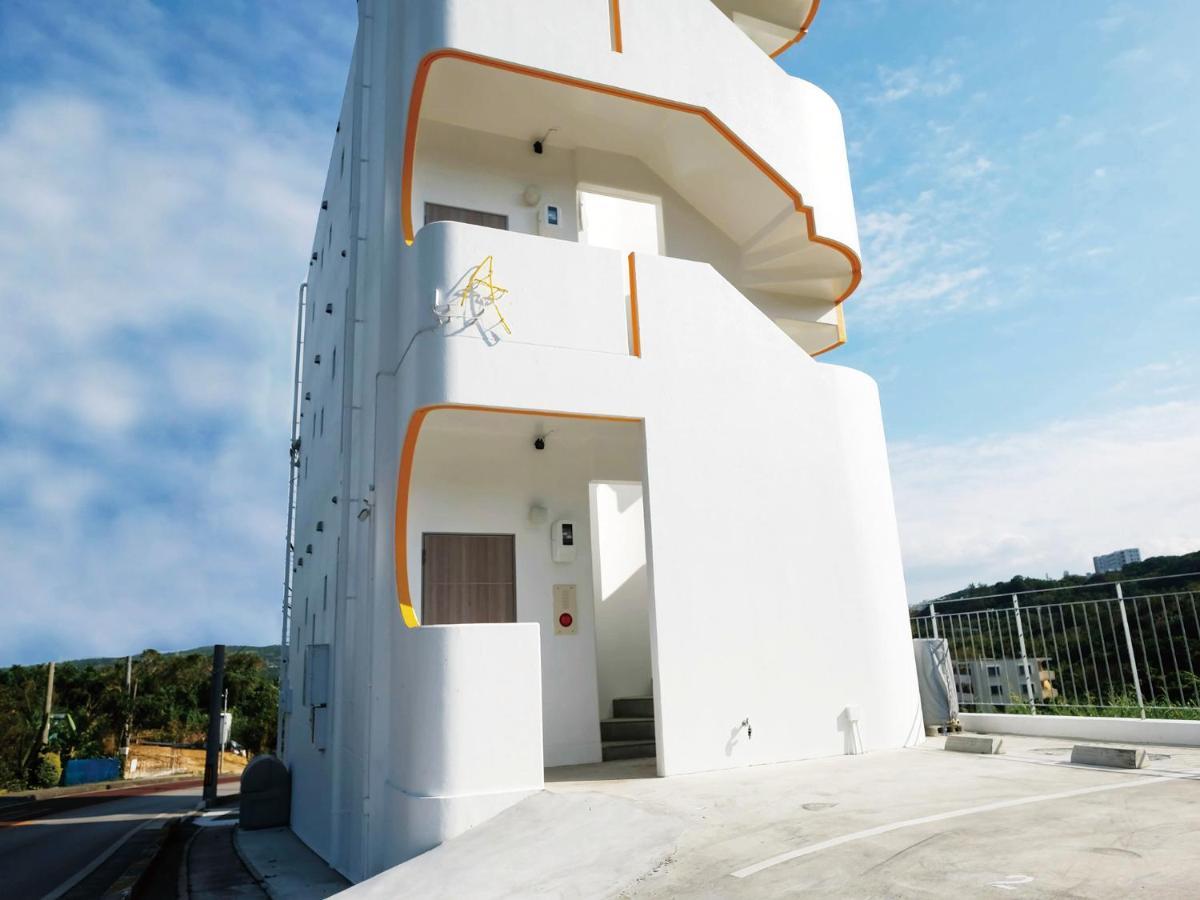 Chulax Okinawa Yomitan【Designer Condominium Hotel】 외부 사진