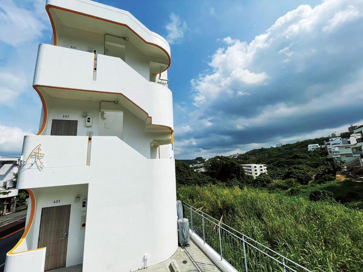 Chulax Okinawa Yomitan【Designer Condominium Hotel】 외부 사진